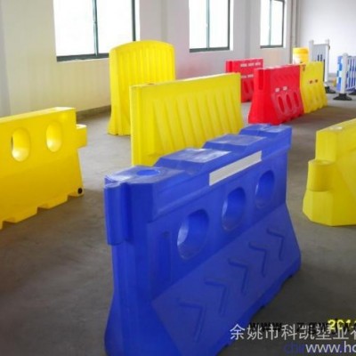 水马定做厂家 塑料水马模具 滚塑水马生产加工厂