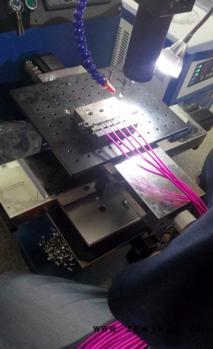 金属激光焊接加工/模具激光焊接机**图2