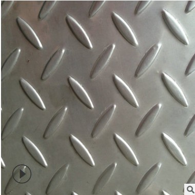 304不锈钢花纹板定制扁豆圆点柳叶四连排201 304不锈钢防滑板加工图3
