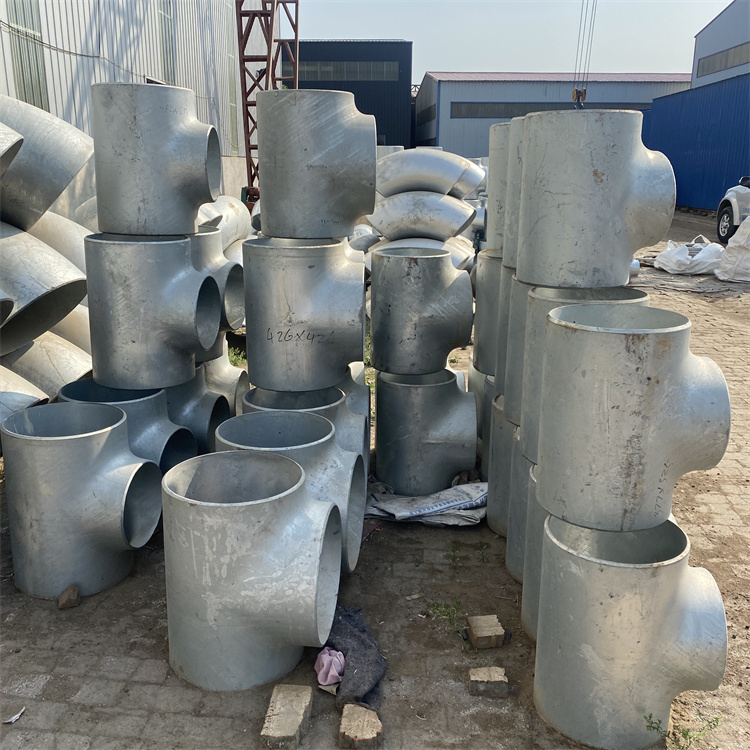  保温跨越三通 管件三通管件卓晨厂家