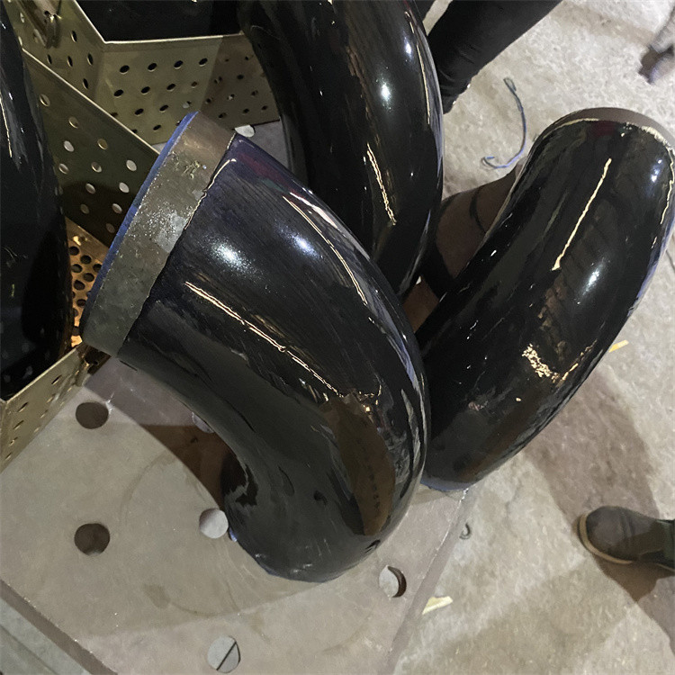 龙塑管件 虾米弯 推制弯头厂家