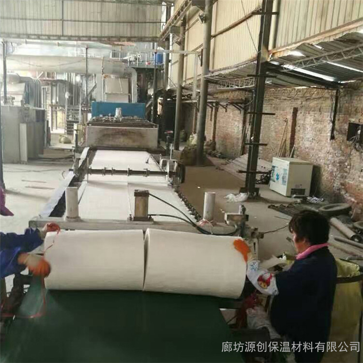 内蒙古兴安科尔沁右翼前旗硅酸铝纤维毯 耐火陶瓷纤维针刺毯 硅酸铝保温被 硅酸铝卷毡 针刺毡