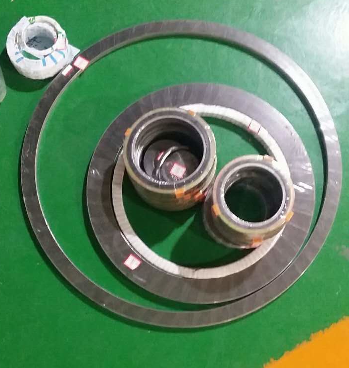 紧固件金属密封垫片 石墨金属缠绕垫片规格表