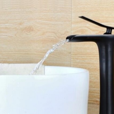 厂家直销欧式黑古金色烤白漆家装建材水暖五金浴室厨房水龙头