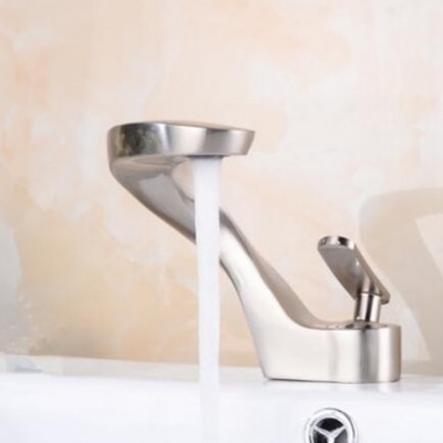 家装建材水暖五金批发销售欧式黑古电镀拉丝全铜台下面盆水龙头