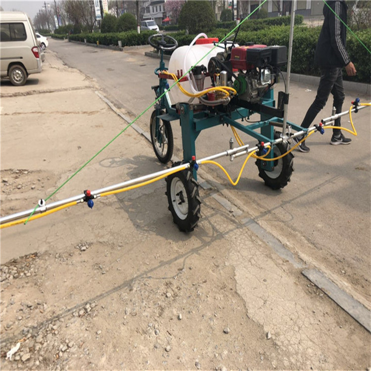 枝江宽幅多喷头打药机灵活自如