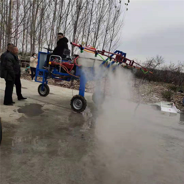 枝江宽幅多喷头打药机灵活自如