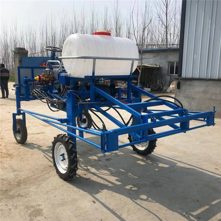 枝江宽幅多喷头打药机灵活自如