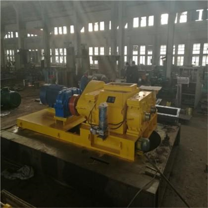 恒力 对辊式破碎机粉碎机厂家精心打造 