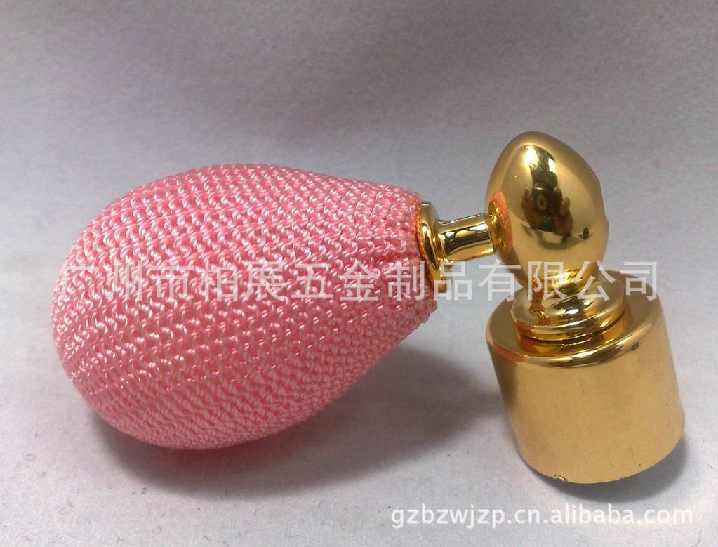 748696297_1350885292