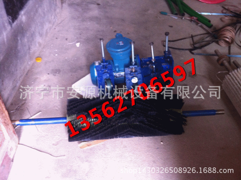 电动滚刷清扫器安源1