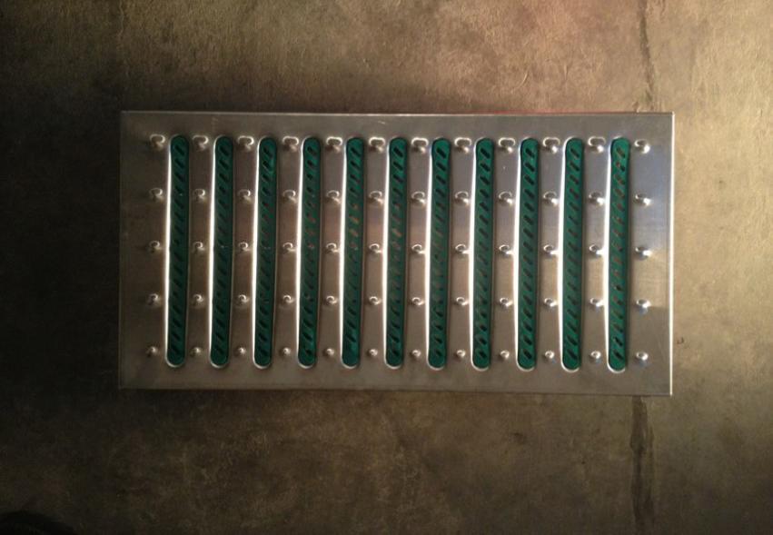 不锈钢隐形盖板108元