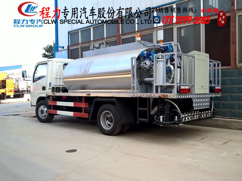 沥青洒布车型号_沥青洒布车喷头