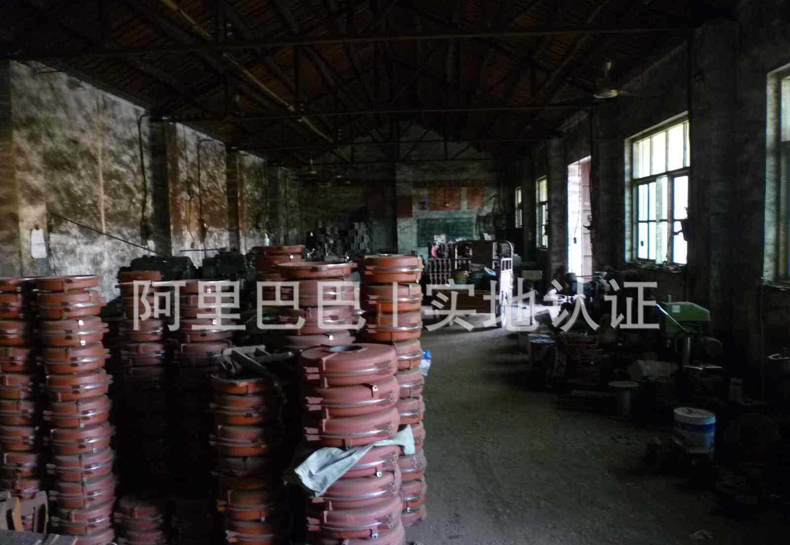 各种规模北京球墨铸铁框子13703278117