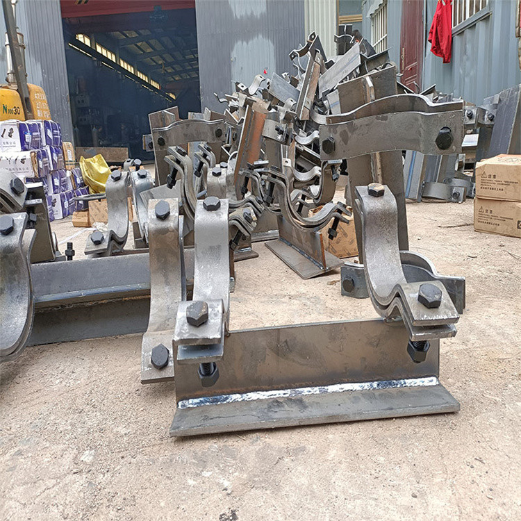 管夹导向支座 合金管夹滑动支座实体厂家 河北广拓认证负责