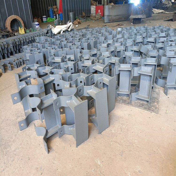 管夹导向支座 合金管夹滑动支座实体厂家 河北广拓认证负责