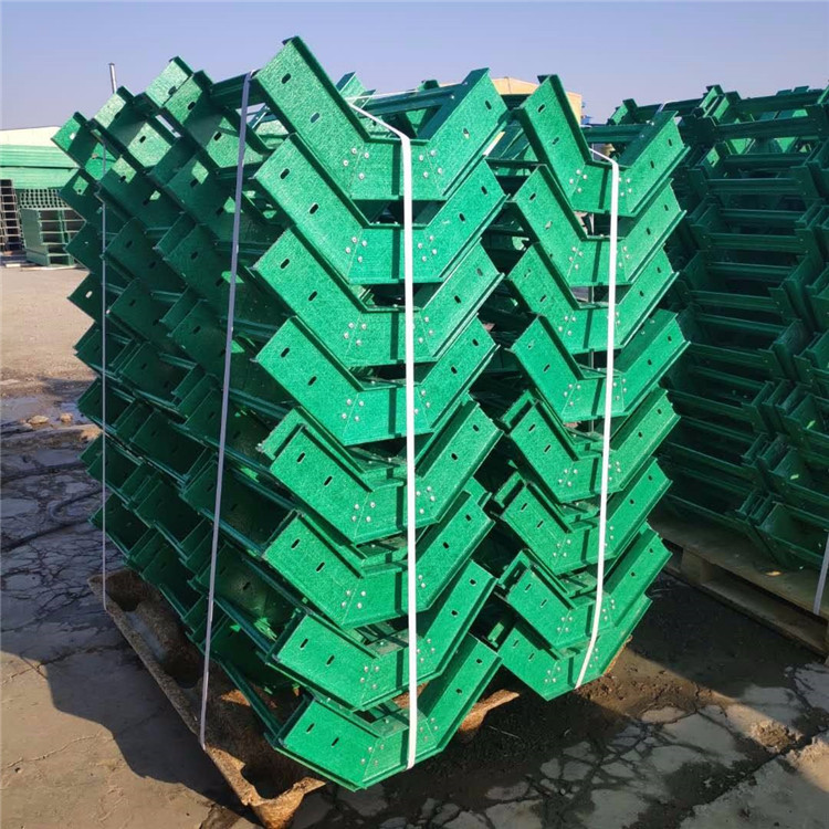 梯形直通电缆桥架  伊春梯式电缆桥架 广骏价格