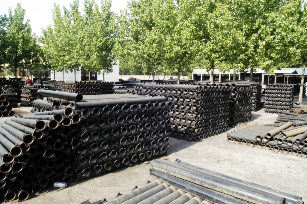 供应W型铸铁管 卡箍式连接铸铁管 W型排水铸铁管 无承口铸铁管