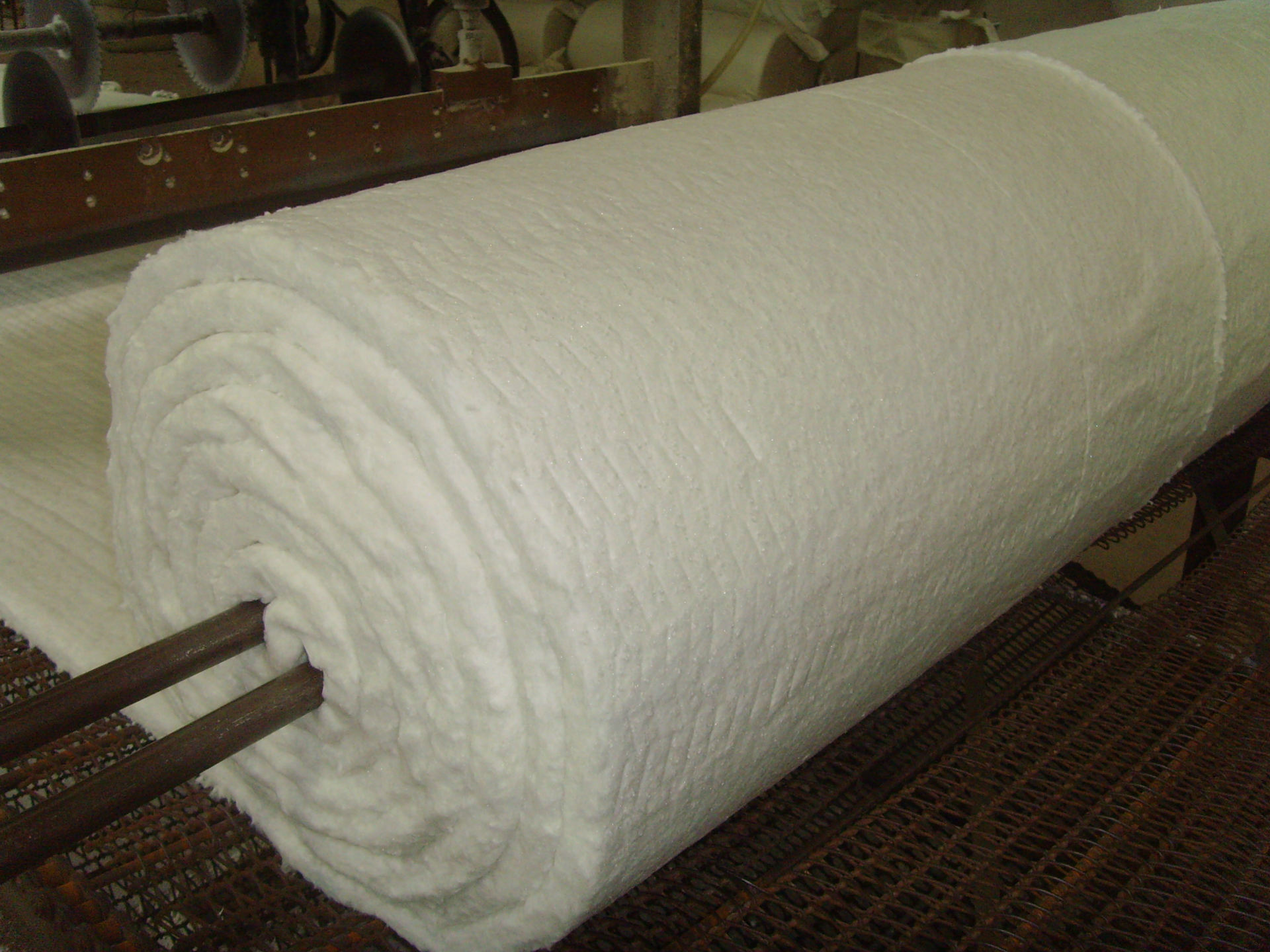 952145514_1045716874