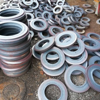 车轮链轮破碎器轴锻打过程建龙