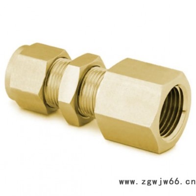 SwagelokB-200-71-2黄铜卡套管内螺纹穿板联合接头1/8in.