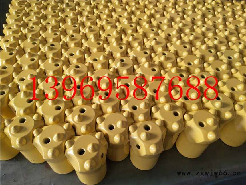 红星1431-50T38G-28/59-40-53高炉球齿钻头