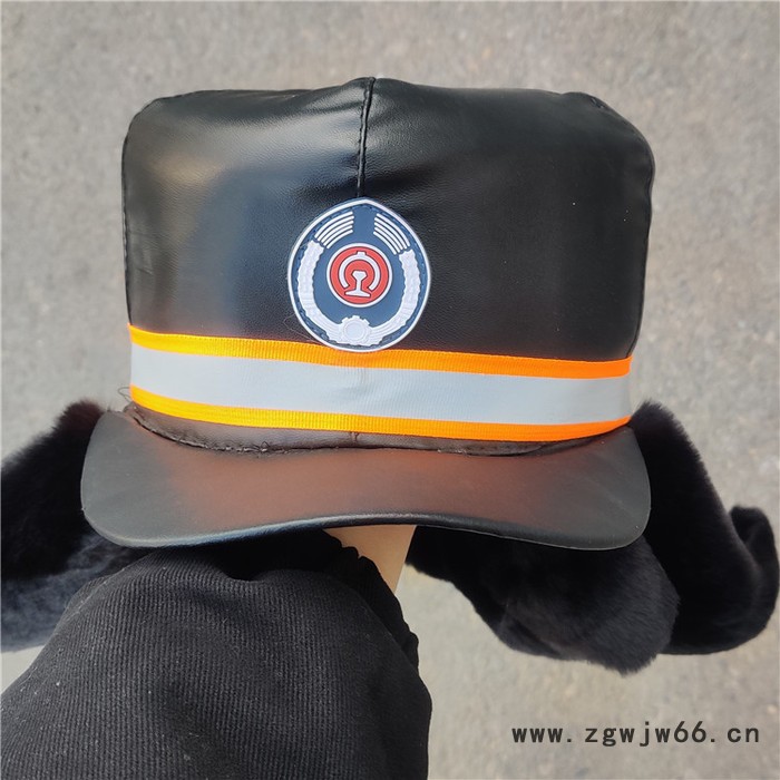 山东纽威达防寒加绒护耳防护帽  铁路安全帽 建筑护耳保暖安全帽图3