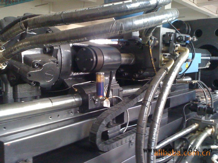 供应台意德注塑机TYD-288安全帽注塑机图2