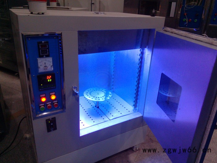 湘龙XL168-AN-009 安全帽紫外老化试验箱