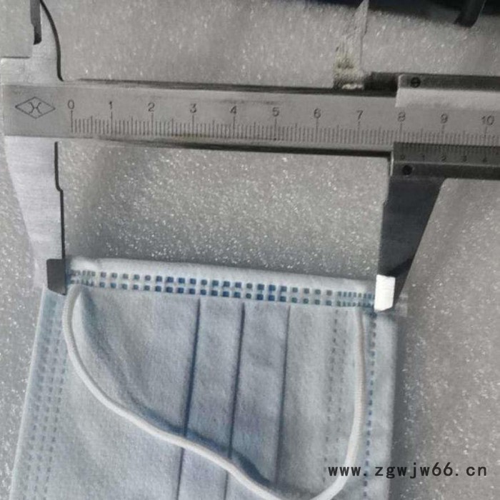 性价比高防雾霾 **滤片 竹炭**机 半自动平面口罩机图2