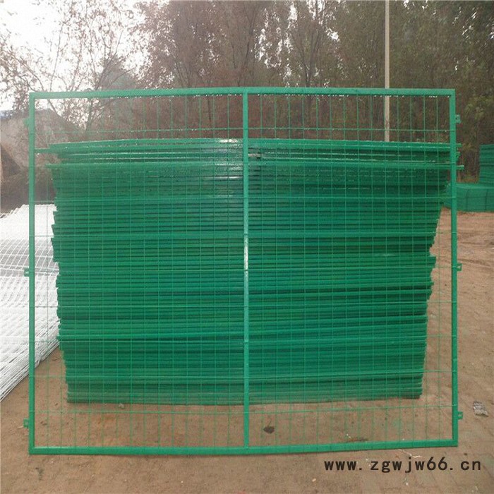 厂家生产销售 低价促销 交通安全带底座护栏 高速公路防眩晕网图3