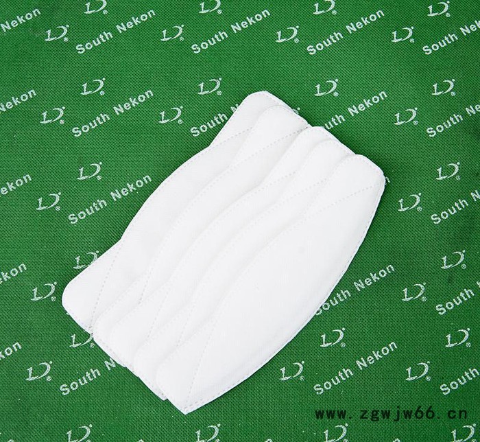 M10口罩机_立体口罩机_**机_重庆无纺布机械生产图3