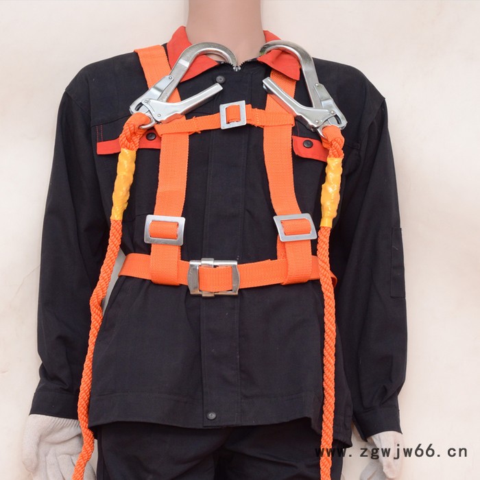 安全带_厂家批发定制_全身式高空作业安全带_多挂点安全带_金斗化纤绳网图3