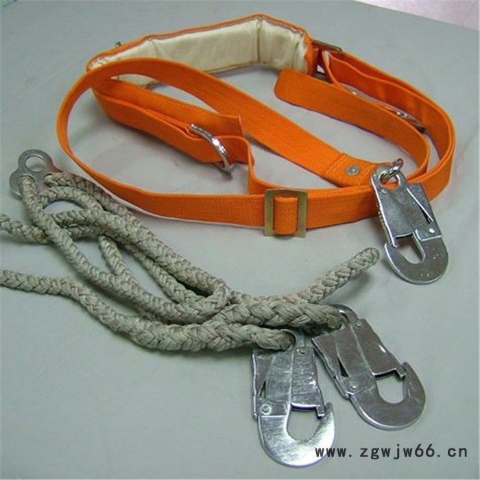 鑫宇双背安全带高空作业安全带全身五点式施工户外安全绳电工双背双钩国标保险带图4