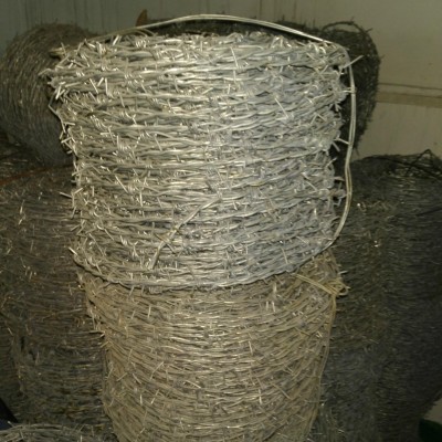 刺绳铁刺丝铁蒺藜 防护安全绳镀锌刺网 铁丝网围栏
