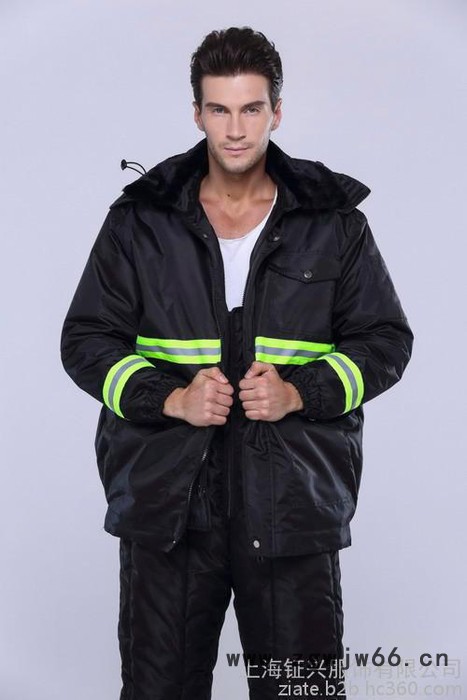 上海冷库服定做 上海钲兴服饰 一家做工服的厂 支持冷库服定做 可工作服设计 真正的防寒保暖图2