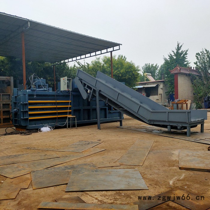 新型高产量打包机 废弃工作服打包机 多功能打包机 纸箱打包机 塑料瓶自动卧式打包机图5