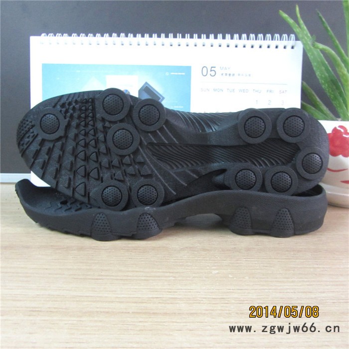 橡胶大底 休闲橡胶鞋底 劳保安全鞋材 生胶登山男装鞋底kh1图2