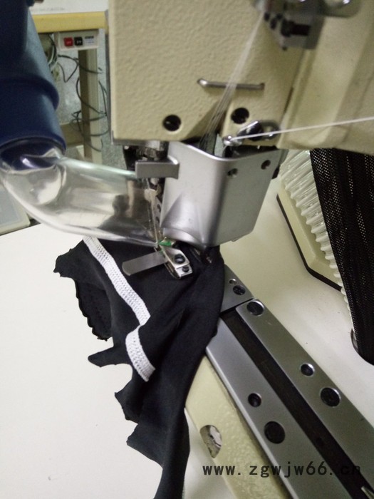 供应奥玲RN6200-DS汽车公司工作服无骨拼缝机图3