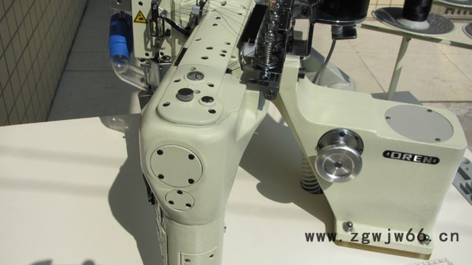 供应奥玲RN6200-DS汽车公司工作服无骨拼缝机