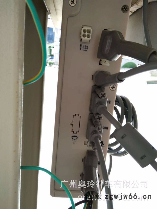 奥玲RN-4420缝纫机 粗线电脑直驱、综合送料厚料平缝机 汽车座垫、安全带、安全气囊缝纫机图8