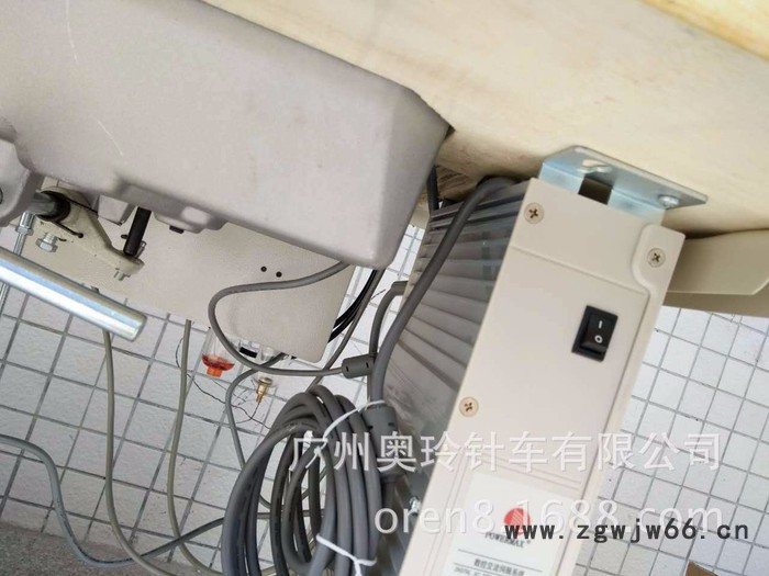 奥玲RN-4420缝纫机 粗线电脑直驱、综合送料厚料平缝机 汽车座垫、安全带、安全气囊缝纫机图2