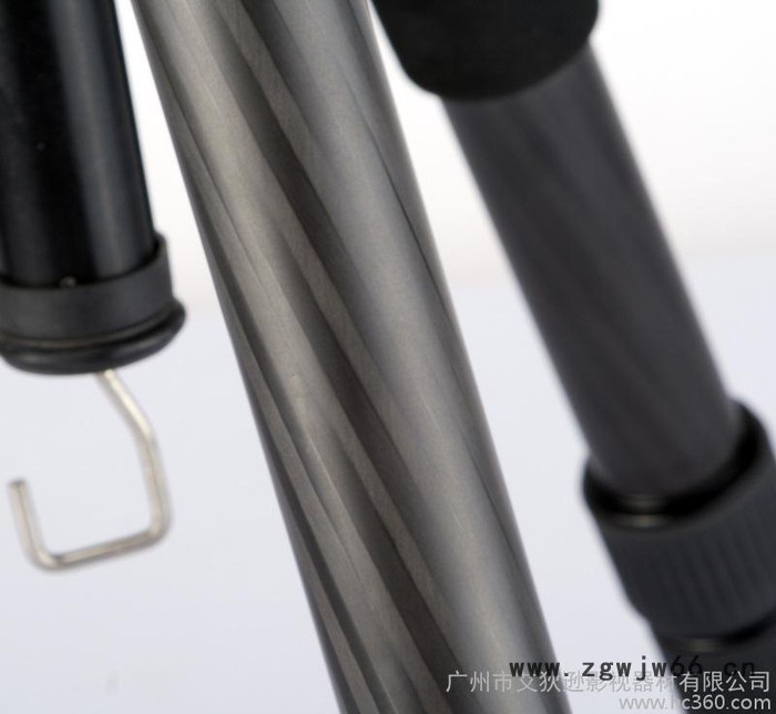 易拍宝A-105T碳纤维三脚架大型三脚架三脚架代工贴牌32管图3