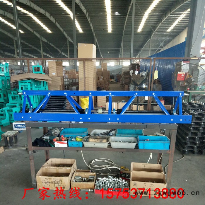 思拓瑞克三脚架框架式振动梁可拼接路面框架整平机路面提浆压实振捣梁混凝土振动梁汽油路面摊铺整平提浆机图7