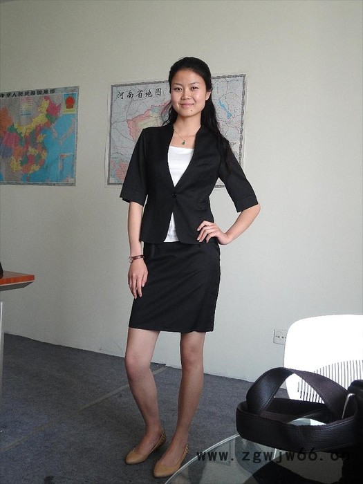 供应罗蒙，罗蒙西服，罗蒙职业装，订做量体西服,职业装,工作服，男装工装图3