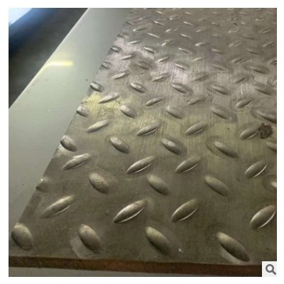 尊迈佛山厂家 304花纹板 扁豆型楼梯防滑 316花纹板 不锈钢压花板