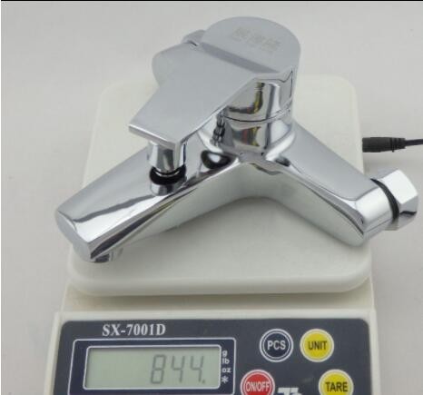 厂家直销 雅思防冻三联冷热混水浴缸龙头 展运隆卫浴 水暖洁具图3