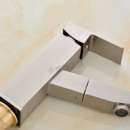 卫浴批发 拉丝四方脸盆龙头 拉丝冷热龙头 抽拉伸缩水龙头图3