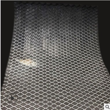 现货菱形钢板网 菱形防滑脚踏网5厘厚建筑施工走道板网片厂家批发图2