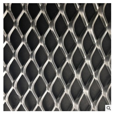 广东炳辉现货批发钢板网 菱型镀锌拉伸网 建筑脚手架踏板防滑网